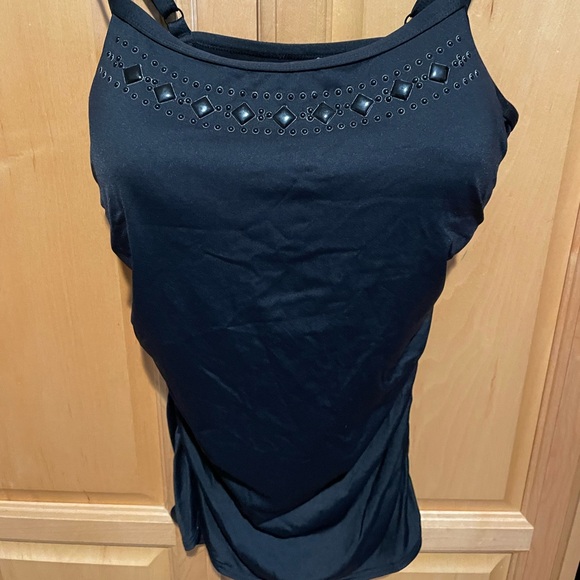 Coco Reef 2 Piece Tankini. Swimsuit 34D top M bottom - black - shirred sides - Picture 5 of 6